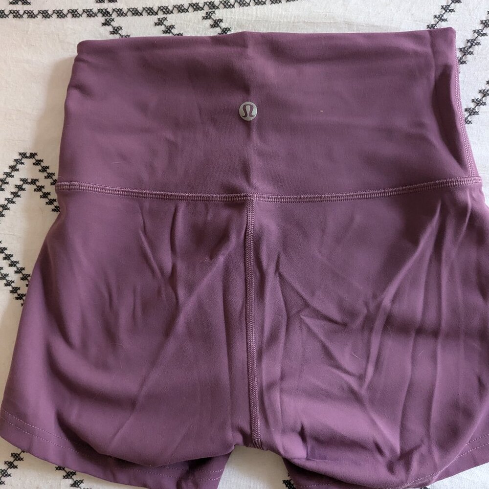 Wunder Train High-Rise Short 4"